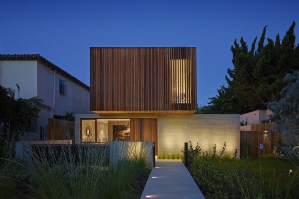 Що ж краще за свій будинок чи квартиру?