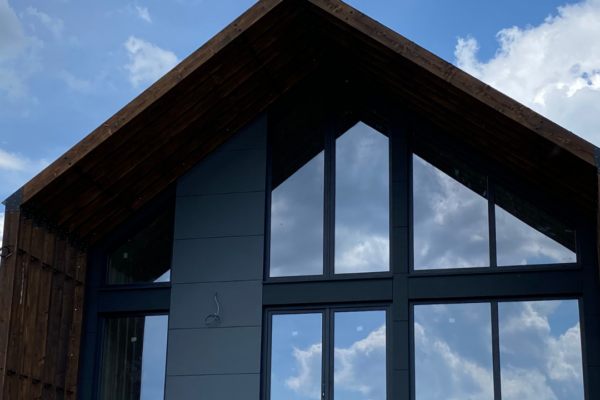 Каркасні або модульні будинки? В чому різниця і яка вартість?